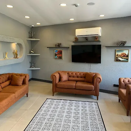 فندق مبيت وإفطار Cim 3*